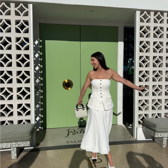 Self-Portrait Strapless White Midi Dress with Button Front - Picture 4 of 4